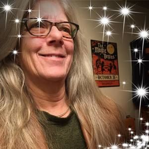 Meet your Posher, Debby